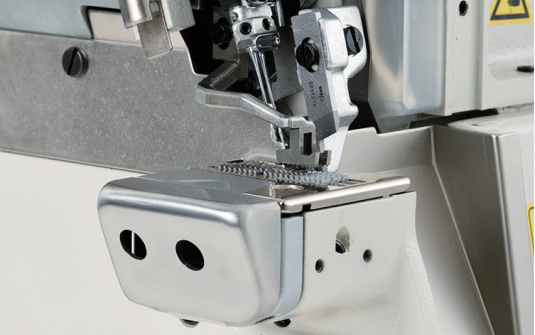 Four Thread Cylinder Bed High Speed Direct drive Overlock stitch Sewing machine, EX Form - Britex Brand, Model: BR-5100D-4
